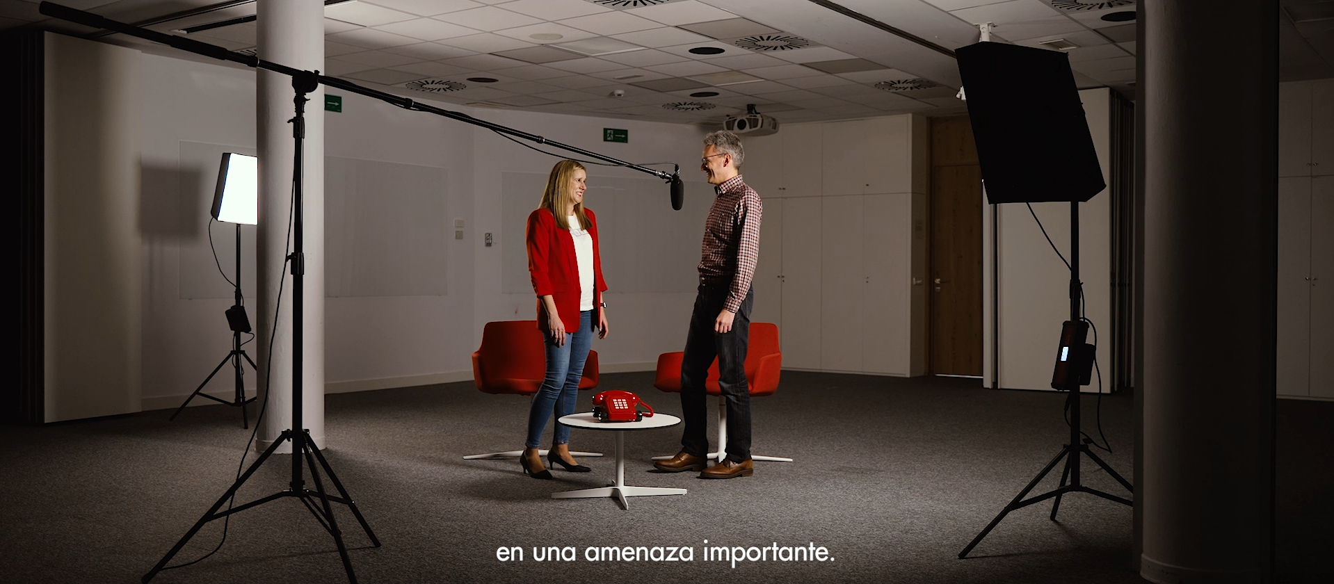 Raúl and Silvia work in the company's Cybersecurity department. In this video they tell you everything they face in their daily lives.